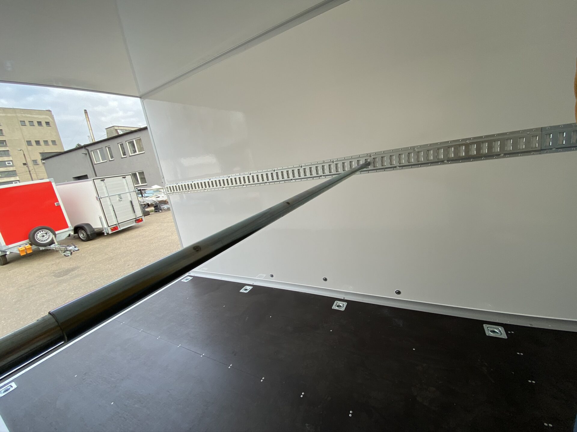 IMG_7627-1 Førrankringsskena, skaphenger 600-650 - Bilde 1