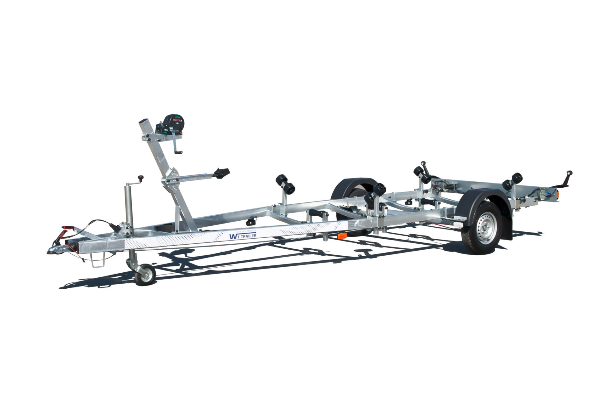 CRW_6159-scaled-1.jpg Båthenger 1800 kg Bremset 80 km/h Passer båter opp til 7,2 meter - Bilde 1